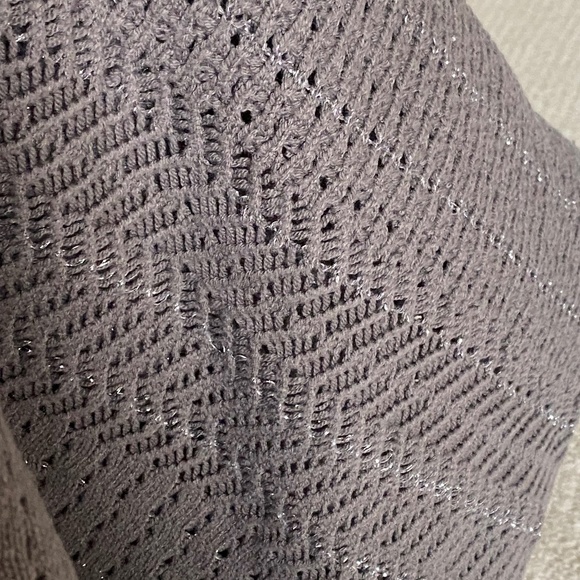 Calvin Klein  tunic sweater v-neck metallic thread Medium - Picture 13 of 13